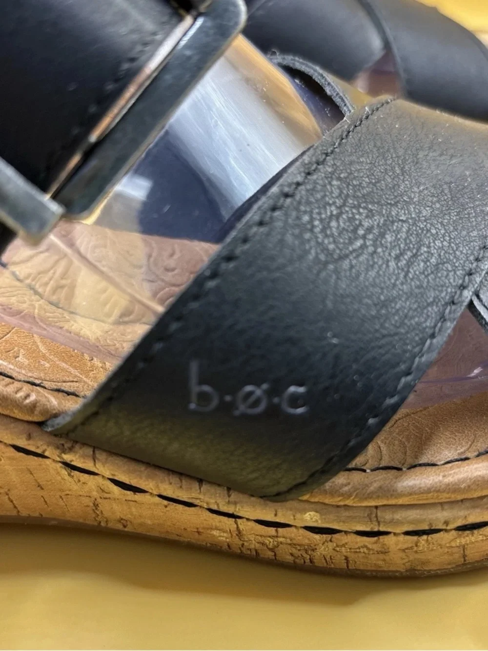 BOC Born Concept Wedge Sandals Womens 8M Black Criss Cross Buckle Cork Look